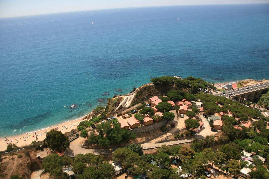 Camping Roca Grossa Hotel Calella Esterno foto