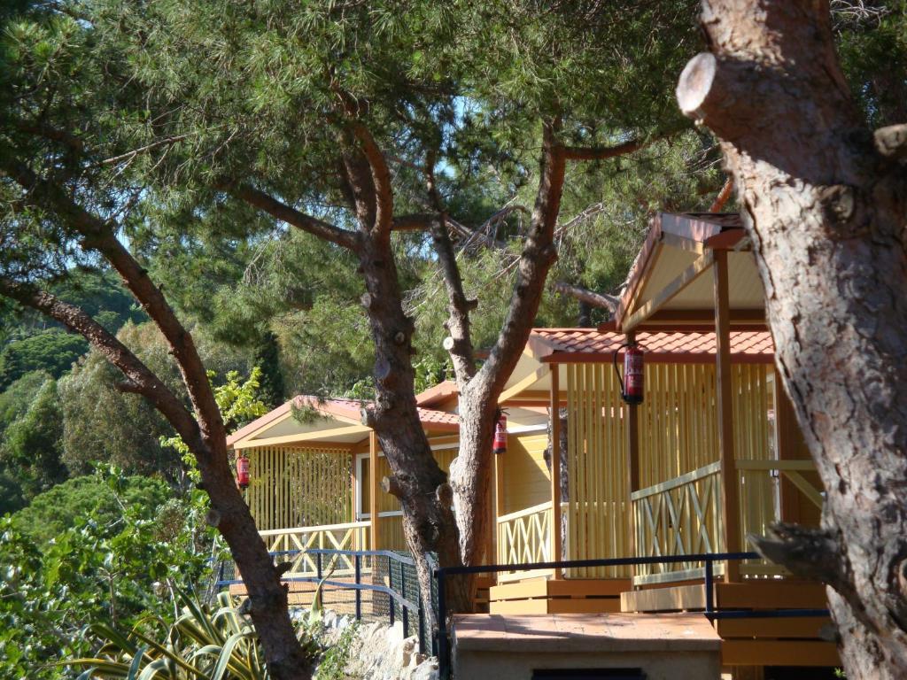 Camping Roca Grossa Hotel Calella Esterno foto